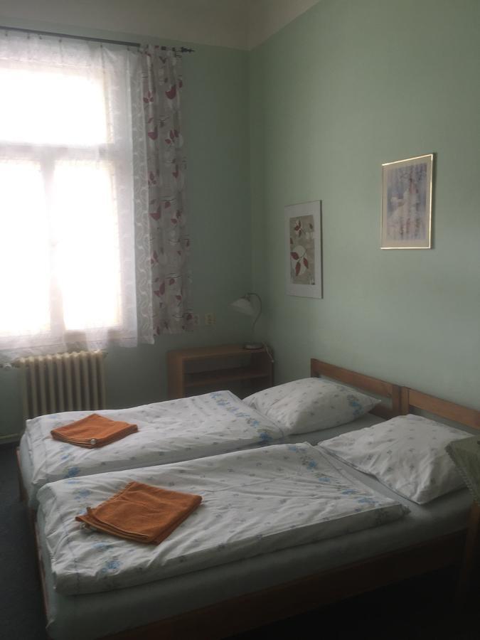 Hotel Dvorak Chrast Luaran gambar